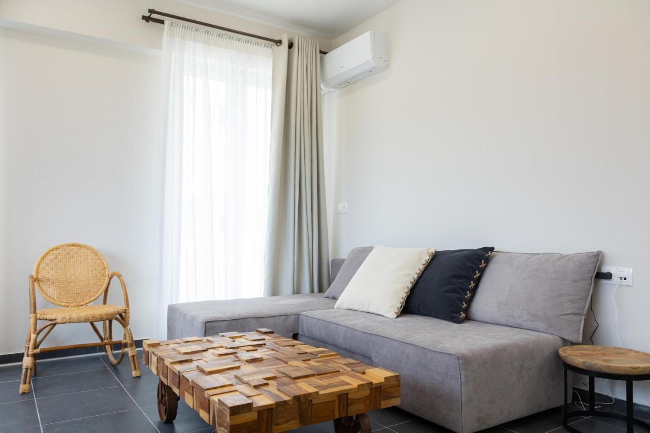 Konstantino'S Corfu Marina View Apartment Kontokali Dış mekan fotoğraf